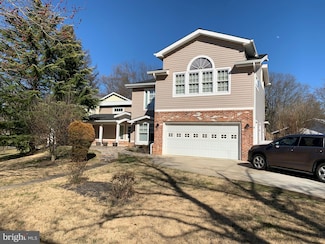 6833 Old Stage Rd, Rockville, MD 20852