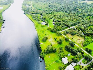 20020 Cypress Creek Ln, Alva, FL 33920