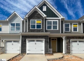 510 Pennystone Ln, Simpsonville, SC 29681