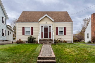 49 Somerset St, West Hartford, CT 06110