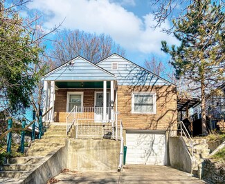 3058 Taylor Ave, Cincinnati, OH 45220