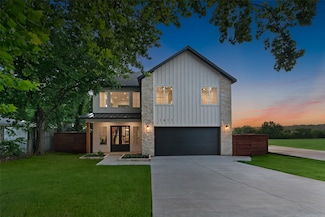 1611 Nancy Ln, River Oaks, TX 76114