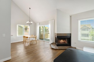 9250 Towne Centre Dr Unit 2, San Diego, CA 92121