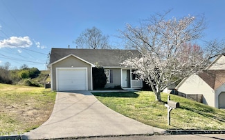 2051 Torch Light Ln, Knoxville, TN 37921