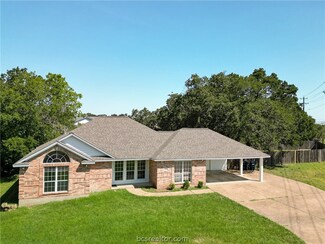 123 Mile Dr, College Station, TX 77845