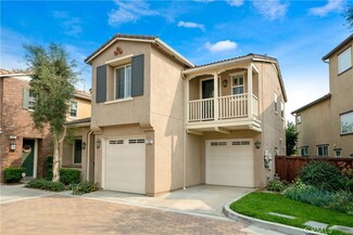 192 W Pebble Creek Ln, Orange, CA 92865