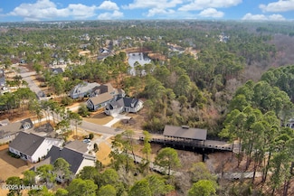 2730 Parkridge Dr, Southport, NC 28461