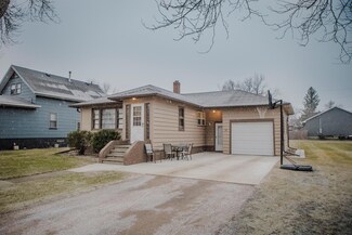 537 3rd St, Hancock, MN 56244