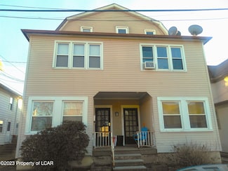 35 Fort St, Kingston, PA 18704