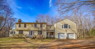 1578 Russell Rd, Montgomery, MA 01085