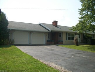 5693 State Route 162 E, New London, OH 44851