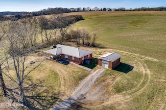 2540 Watson Rd, Loudon, TN 37774