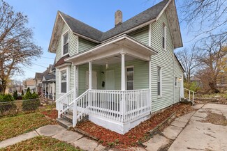 444 Forest Ave, Rockford, IL 61101