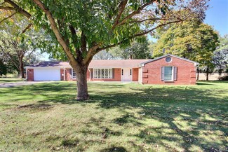 5139 N Peconga Dr, Marion, IN 46952