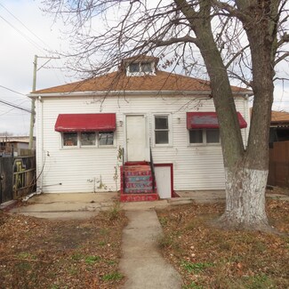 3142 W 53rd Place, Chicago, IL 60632