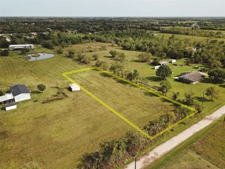 15315 Linda Ln, Santa Fe, TX 77517
