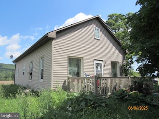 6384 Pennsylvania 225, Elizabethville, PA 17023