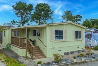 106 Oceanview Ave Unit 106, Half Moon Bay, CA 94019