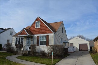 114 Thorncliff Rd, Buffalo, NY 14223