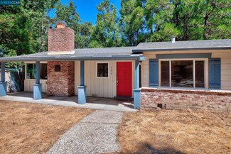 706 St Marys Rd, Lafayette, CA 94549