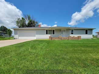 4252 Utah Ave, Grand Island, NE 68803