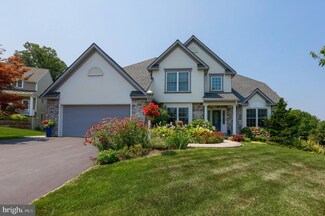 650 Golden Eagle Way, Lancaster, PA 17601
