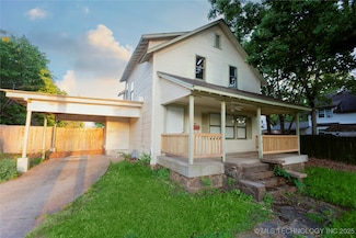 912 S 10th St, McAlester, OK 74501