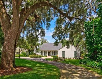 17 Interlaken Rd, Orlando, FL 32804