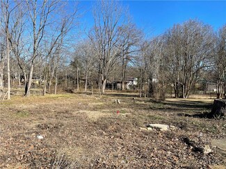 504 Main Roads, Broken Bow, OK 74728