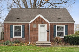 1317 57th Place, Des Moines, IA 50311