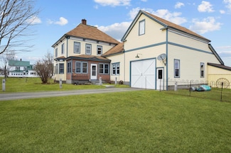 678 Milan Rd, Milan, NH 03588