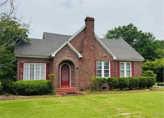 215 E Coats Ave, Linden, AL 36748