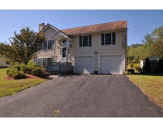 70 Ferry St, South Grafton, MA 01560