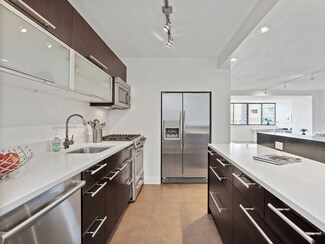 2 Hawthorne Place Unit 11D, Boston, MA 02114