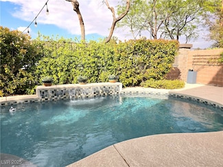 2434 Amoretti St, Henderson, NV 89052