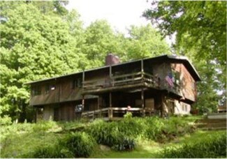 6 Jackson Dr, Oley, PA 19547