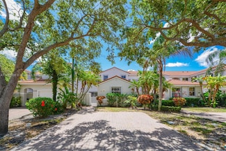 1551 Seagrape Way, Hollywood, FL 33019