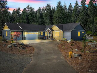 1509 SW Old Clifton Rd, Port Orchard, WA 98367