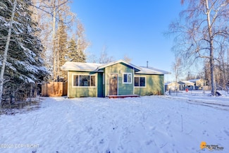 570 S Mike Cir, Wasilla, AK 99623