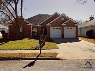 105 Rockford Ct, Centerville, GA 31028