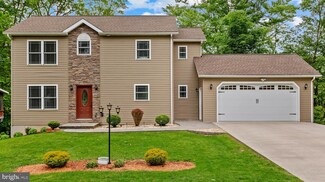 609 Picnic Ln, Selinsgrove, PA 17870