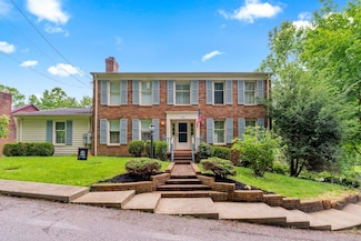 1250 S Park Dr, Huntington, WV 25701
