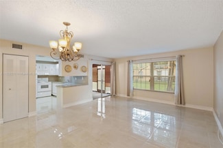 4230 NW 21st St Unit 229, Lauderhill, FL 33313