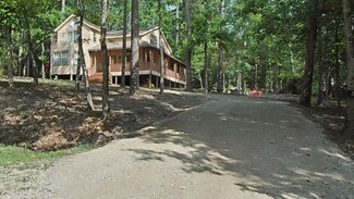 40 Dartmoor Ct, Coldspring, TX 77331