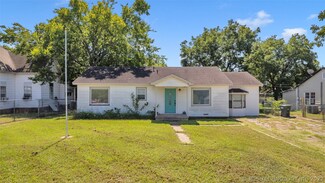 504 E Chickasaw St, Marietta, OK 73448