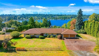 606 Rhodora Heights Rd, Lake Stevens, WA 98258