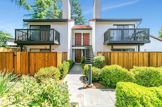 771 Williamsburg Way Unit B, Gilroy, CA 95020