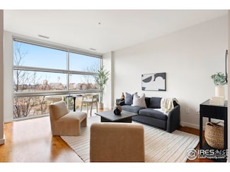 2958 Syracuse St Unit 306, Denver, CO 80238