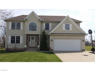 7229 Lamson Rd, Bedford, OH 44146