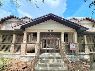 1220 SW 1st Ave Unit 304, Gainesville, FL 32601
